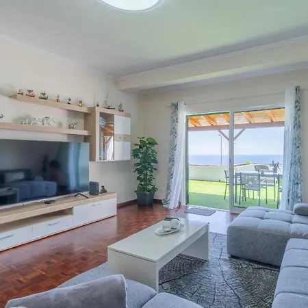 Flowers Island House 3 דירה קאניקו