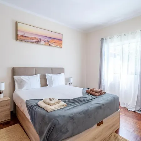 Flowers Island House 3 * Канису